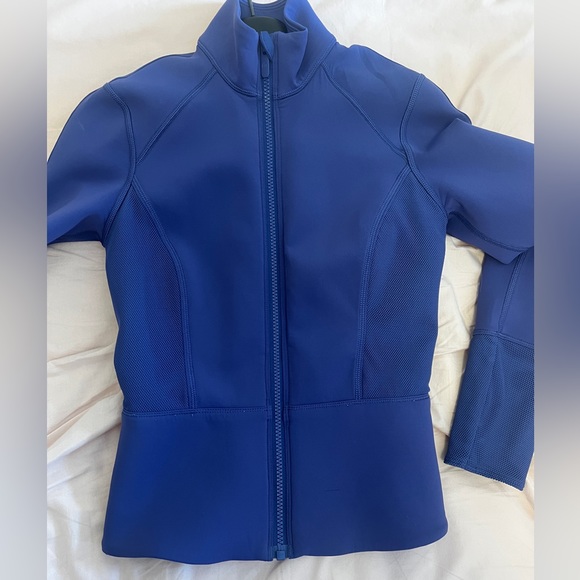 Extremely Rare LuLulemon Define Jacket - purple size 4 very sliming - Picture 7 of 11